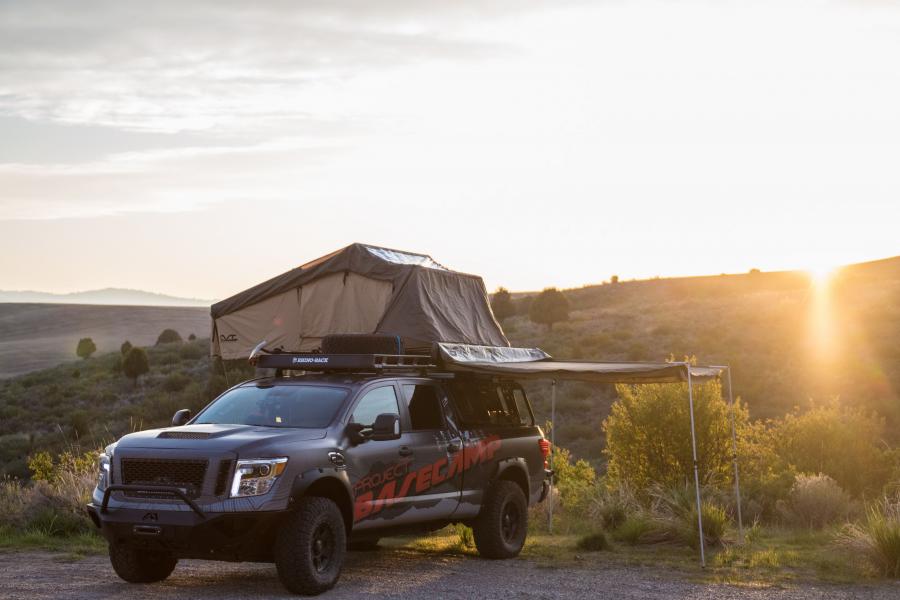  Nissan Titan XD PRO-4X Project Basecamp 2017 года  (фото 20 из 28)